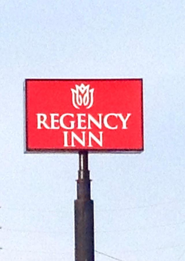 Regency Inn Concordia Exterior foto